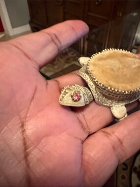 Florenza Vintage Metal Turtle Pin Cushion